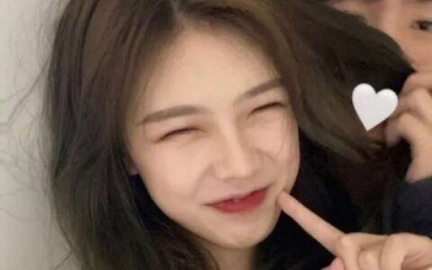 高清一对两张的酷甜情头图片 全糖甜情头