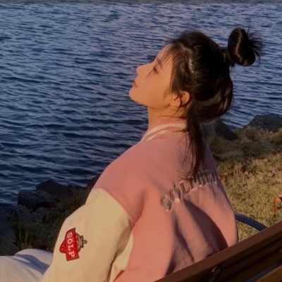 一男一女侧脸单人情头图片