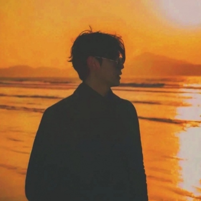 一男一女情侣头像唯美夕阳图片