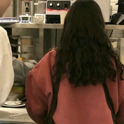 超甜的情侣头像真人挡脸高清图片 微信情侣头像挡脸