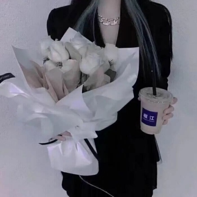 高清情头情侣单人一人一张不明显图片 情头低调不明显