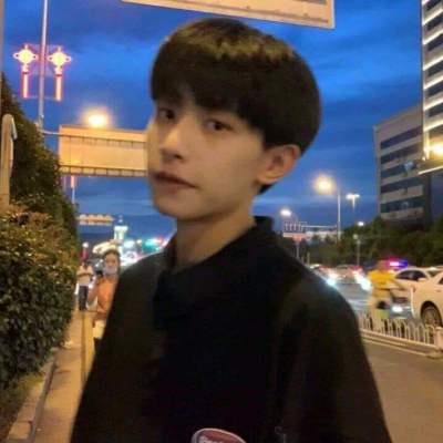 高清情头情侣单人一人一张不明显图片 情头低调不明显