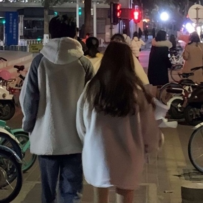 不烂大街冷门高清情侣头像图片