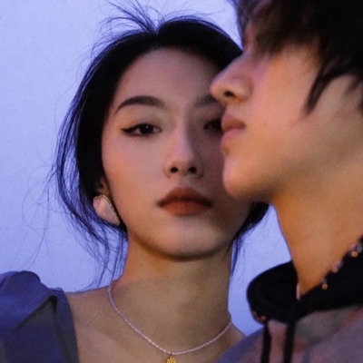 高清唯美的超甜秀恩爱情头真人图片 秀恩爱情头真人接吻