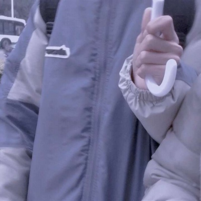 高清超宠溺摸头情侣头像真人无水印图片 超宠溺情侣头像抖音