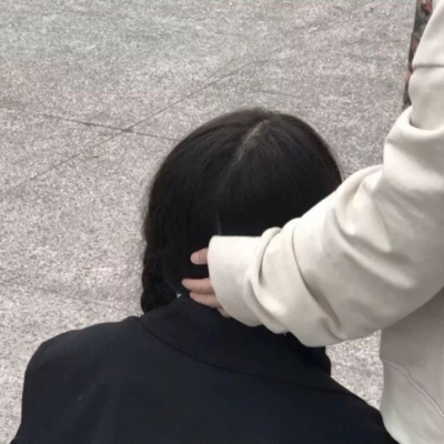 高清好看的小众ins风头像情侣图片 ins情侣头像真人版