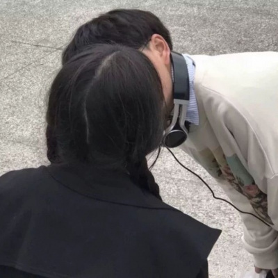 高清好看的小众ins风头像情侣图片 ins情侣头像真人版
