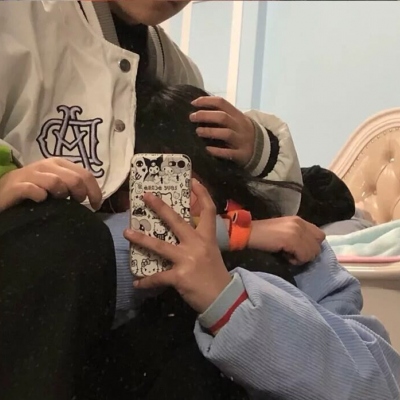 高清超明显超宠溺的情侣头像图片 超甜情侣头像宠溺