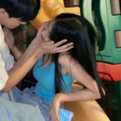高清情头真人情侣不露脸可爱图片 超宠情头不露脸