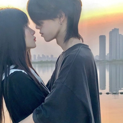 高清超甜的帅哥美女cp头像图片 情侣美女帅哥头像
