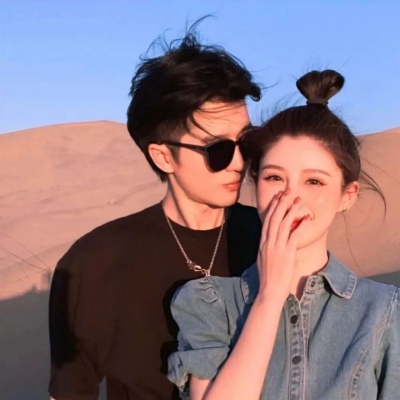 高清一对两张的超酷甜蜜情头图片 情侣超酷的真人头像