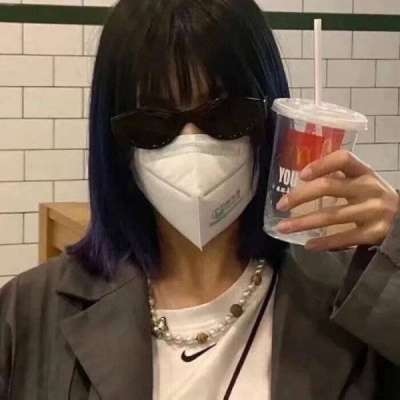 高清一男一女最不明显的情侣头像图片 情侣头像不明显的