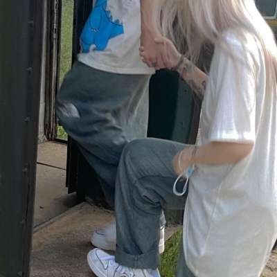 高清朱砂痣与白月光的情头照片 白月光与朱砂痣好看的情头