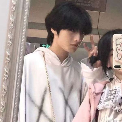 高清一对两张的甜污情头真人图片 高甜情头真人