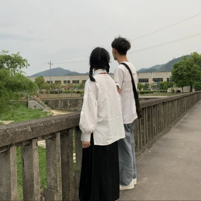 高清一左一右的2021最新款情头真人图片 2021新款情头不易撞