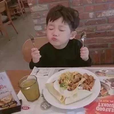 高清好看的萌娃情侣头像两张可爱图片 情头小孩子一男一女可爱