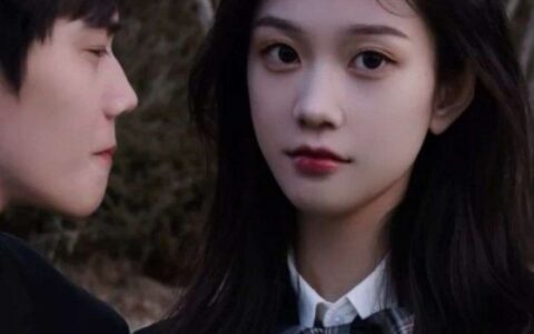 甜蜜情侣头像二人两张一对真人 特好看的真人情侣头像一对两张