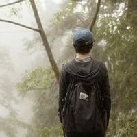 花开似海 思念成灾 qq非主流情侣头像背影