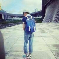 花开似海 思念成灾 qq非主流情侣头像背影