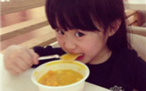 尽我所能 爱你所有 情侣头像小孩子可爱一男一女