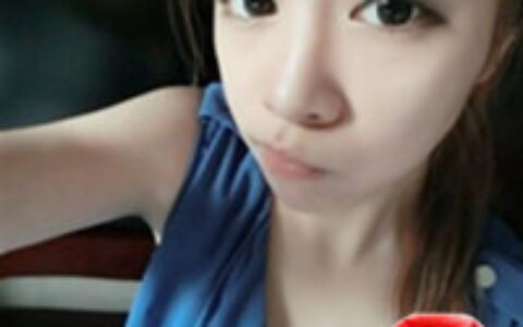 千军万马不敌你妩媚一笑 qq头像真人情侣一男一女分开图片