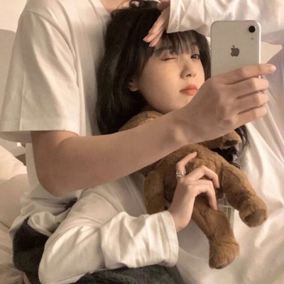 高清超甜紧紧拥抱一起的情侣头像图片 情侣头像抱抱的那种