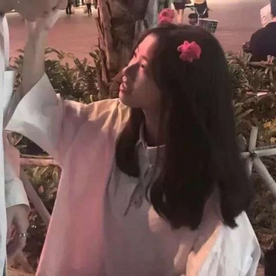 甜到爆的情侣头像一对真人