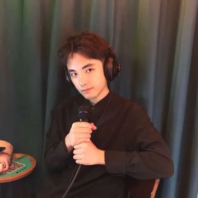 高清真人情头一对两张好看 真人情头一对二图