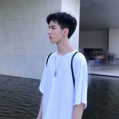高清真人情头一对两张好看 真人情头一对二图