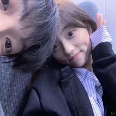 双人 真人 拒绝烂大街的情侣头像