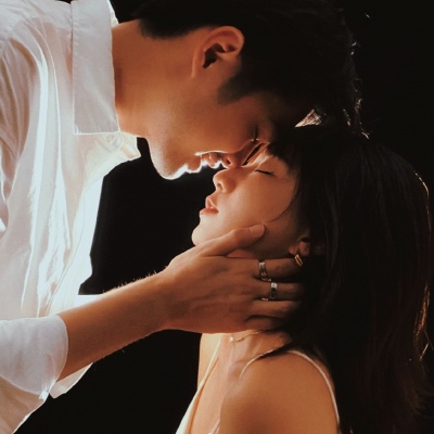 好看的情头一男一女唯美浪漫真人图片 浪漫唯美高清情头