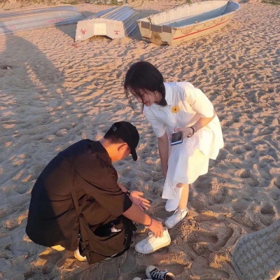 高清一对两张的浪漫唯美干净情侣头像图片 情侣头像简单干净浪漫
