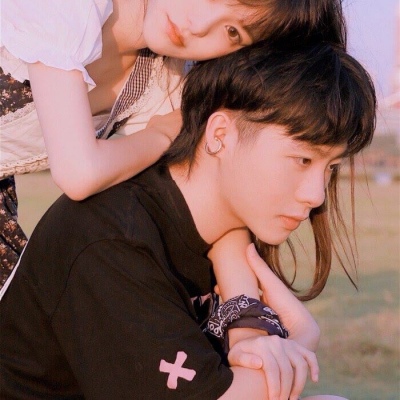 真人情侣头像男女唯美图片