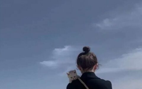 高清好看的背影情头一男一女唯美图片 真人情侣头像一男一女背影