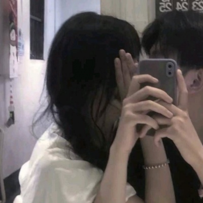 情侣头像真人2张可爱高清图片