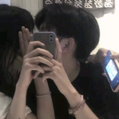 情侣头像真人2张可爱高清图片