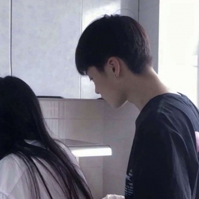 抖音 网红情侣头像一男一女