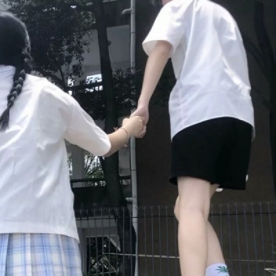 不露脸情侣照片一对两张头像