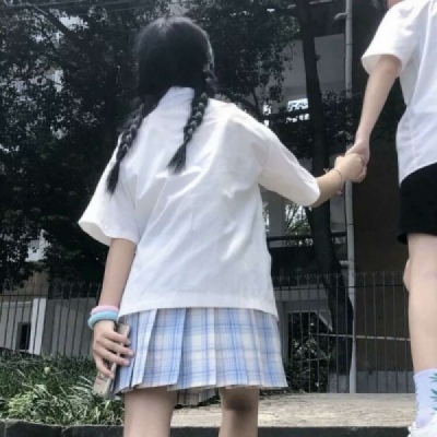 不露脸情侣照片一对两张头像