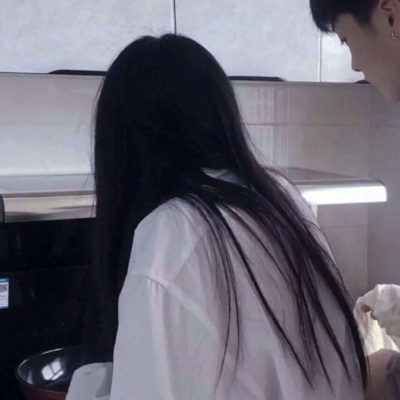 优质情头高清一男一女图片,爱是相互的