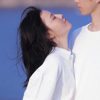 唯美情头真人超甜,高清好看的微信情头真人唯美一对图片