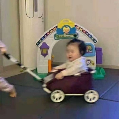 萌娃高清情侣头像,一男一女的可爱情侣萌娃头像超萌图片