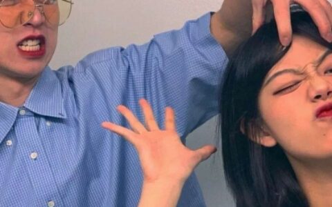 宠爱女友的情侣头像,高清一对两张宠爱的情侣头像图片