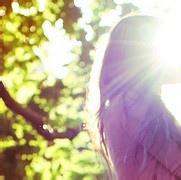 情侣头像挡脸一男一女,高清好看的挡脸情侣头像一人一张图片
