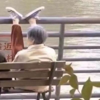 QQ头像情侣沙雕搞笑,高清可爱的情头像情侣双人两张沙雕图片