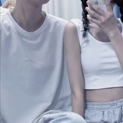 青春活泼可爱好看的真人情侣头像图片