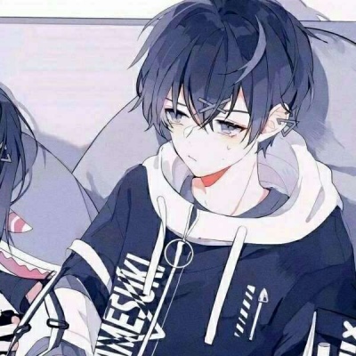 高清好看的动漫情头一左一右 动漫情侣图片高清头像