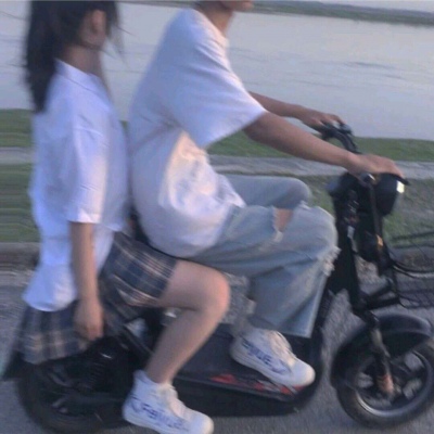 微信情头一对真人高清图片