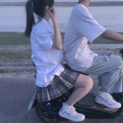 微信情头一对真人高清图片