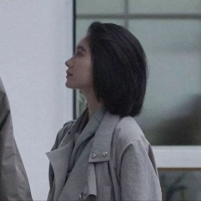 撒狗粮情侣 单人情头一男一女分开真人